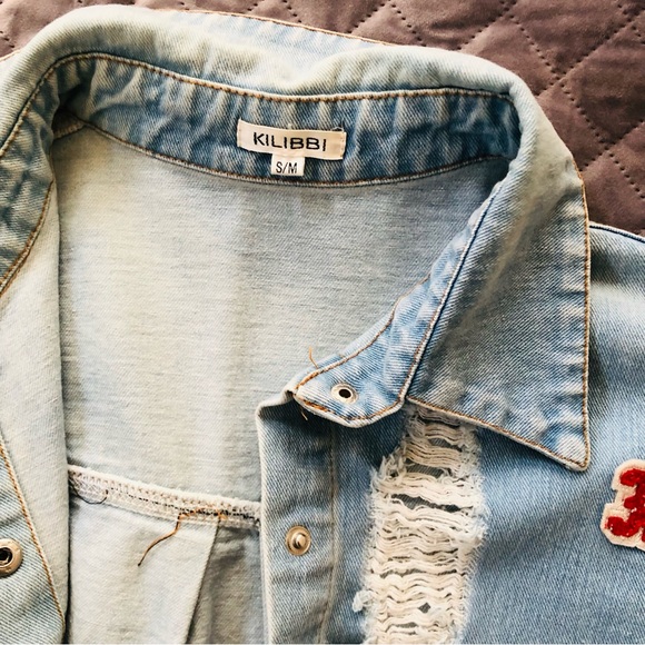UNIQUE VINTAGE DECORATED DENIM SHACKET SIZE S/M - Picture 3 of 7